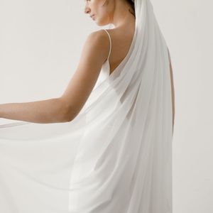 Davie & Chiyo Classic Vittoria Veil 75"